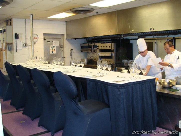 Delta Hotels By Marriott Prince Edward Charlottetown Restaurant bilde
